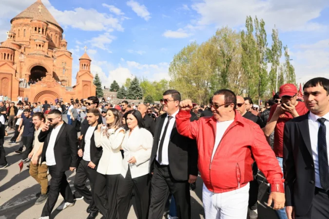 «Փաշինյանը չի կարողանում ճիշտ մարդկանց նշանակել պատասխանատու պաշտոններում»․ Գագիկ Ծառուկյան