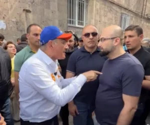 Եթե դուք դա 15 տարի առաջ ասեիք՝ հիմա ձեզ զուգարանում զխկելnվ uպանnւմ էին. Փաշինյանը՝ քաղաքացուն