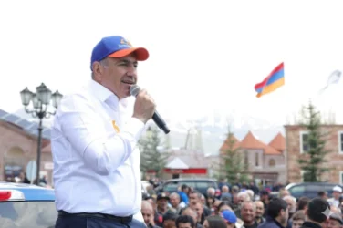 ՏԵՍԱՆՅՈՒԹ. Այն «9 ամսական է» իսկ ընդդիմությունն ուզում է որբանոց հանձնել նրան. Փաշինյան