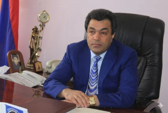 Հրազդանի ՀՀԿ-ական նախկին քաղաքապետը՝ մեղադրյալի աթոռին 