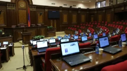 Մեկնարկել է վճռաբեկ դատարանի նախագահի ընտրության փակ և գաղտնի քվեարկությունը