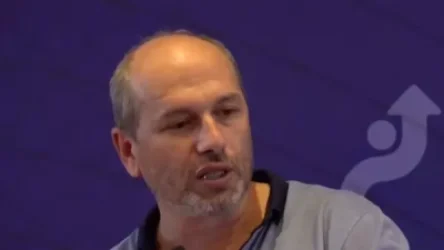 Ինձ բերման ենթարկող կարմիր բերետավորներից մեկն ասաց՝ գլուխը խփեք գետնին․ Գեղամ Նազարյան