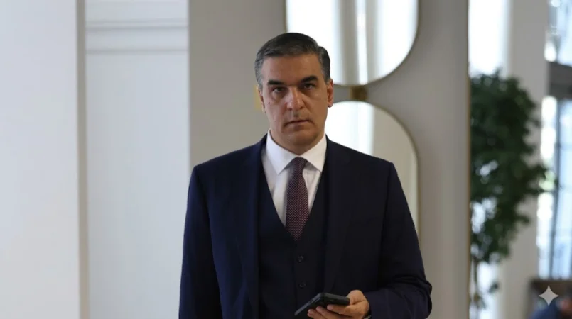 Թաթոյանը՝ աղմկահարույց հոդվածի և Ռուսաստանից ֆինանսավորում ստանալու լուրերի մասին