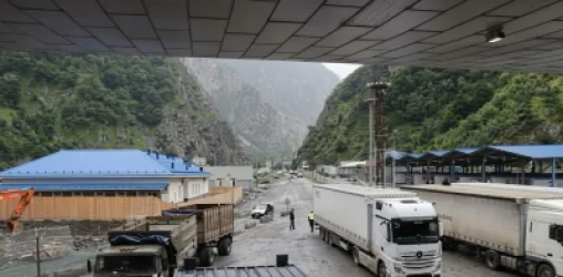 Տնտեսական ճնշում՝ Երևանի վրա․ Ռուսաստանը հետ է վերադարձնում բազմաթիվ բեռնատարներ