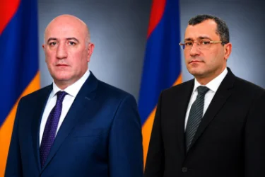 Հանրապետության օրը՝ ՊՆ բարձրաստիճան պաշտոնյաների պարգևատրմամբ