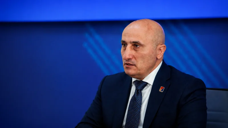 Կամ պետք է քվեարկեին, կամ իրենց վրա տեղամասի դուռը կողպեինք․ ԿԸՀ նախագահի արձագանքը