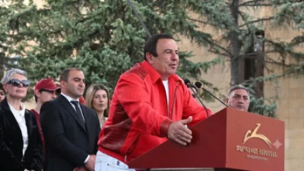 Իվետա Տոնոյանը պարզաբանել է Գագիկ Ծառուկյանի ուղևորության վերաբերյալ տեղեկությունները