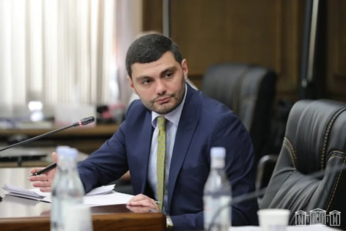 Դավիթ Առաքելյանը ներկայացրել է Ազգային ժողովի 2025 թվականի բյուջեի կատարողականը