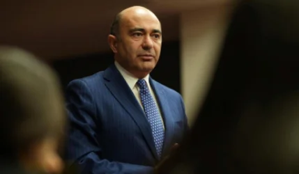Էդմոն Մարուքյանը քաղաքական ներողություն է խնդրել և հայտարարություն արել Սերժ Սարգսյանի ու Նիկոլ Փաշինյանի մասին
