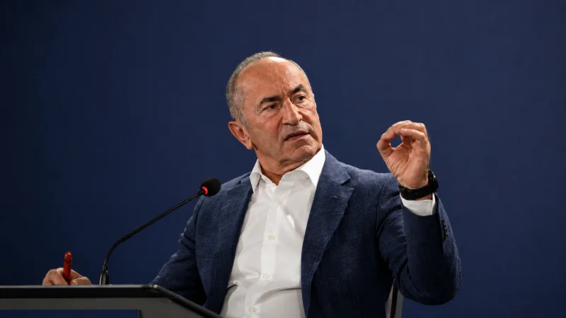  Ռոբերտ Քոչարյանին «Զվարթնոց» օդանավակայանում արգելել են հատել ՀՀ սահմանը․ Միկոյանը պարզաբանում է