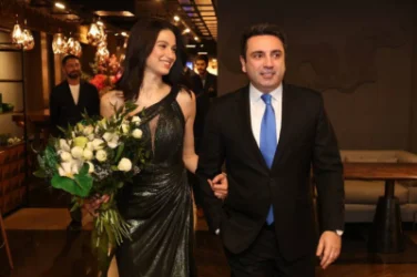 ՏԵՍԱՆՅՈՒԹ․ Ալեն Սիմոնյանն ու Անելյա Գուբրյանը ամուսնությունը գրանցելու դիմում են ներկայացրել