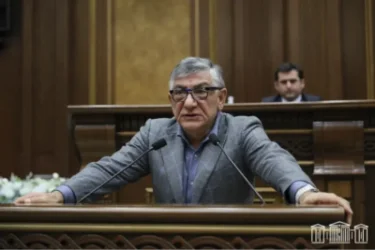 Ականջներիդ օղ արեք․ Հայաստանում հեղաշրջում չի լինի․ Խաչատուր Սուքիասյան