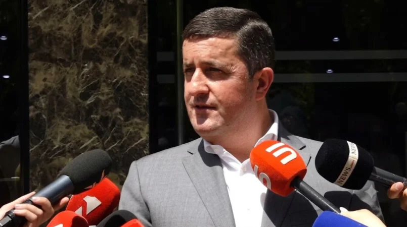 Կալանավորել են Դավիթ Ղազինյանի սանիկին․ ArmLur