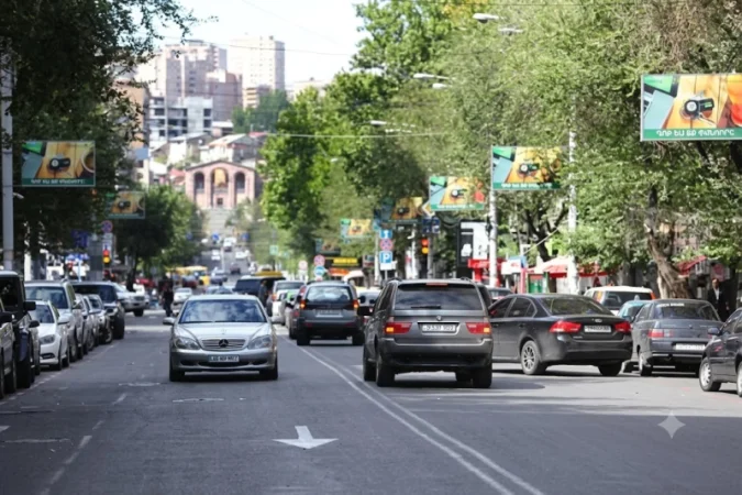 Ամիրյան փողոցն այսուհետ կրելու է Պապ թագավորի անունը