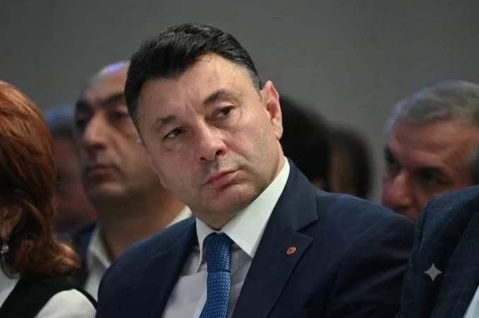 Էդուարդ Շարմազանովն անդրադարձել է Արմեն Աշոտյանի կալանավորմանը