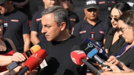 Իշխան Սաղաթելյանը խոսել է պատգամավորական մանդատները վերցնելու որոշման մասին