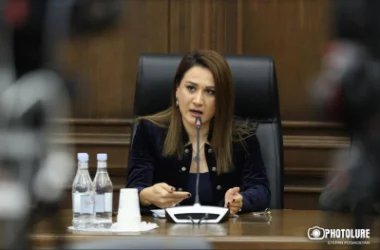 Արուսյակ Ջուլհակյանն առաջադրվել է ԱԺ փոխնախագահի պաշտոնում