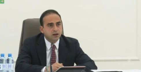 ՏԵՍԱՆՅՈՒԹ.Կիևյան կամրջու եթե ասֆալտի մասով վերջում հարց ունեցանք, էլի գումար չենք տալու. Ավինյան