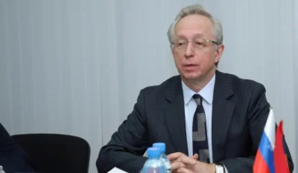 Երևանը պետք է հանրաքվե անցկացնի. Գալուզինի կտրուկ հայտարարությունը