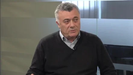 Չեմ զղջում տվածս քաղաքական գնահատականների համար․ Հակոբյանը նամակ է գրել ՔՀԿ-ից