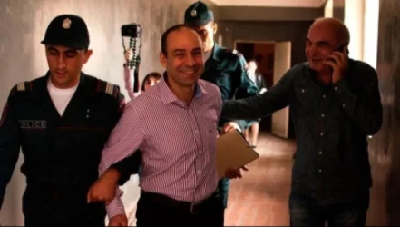 Ցմահ դատապարտյալ Մհեր Ենոքյանը պայմանական վաղաժամկետ ազատ է արձակվել. ArmLur.am