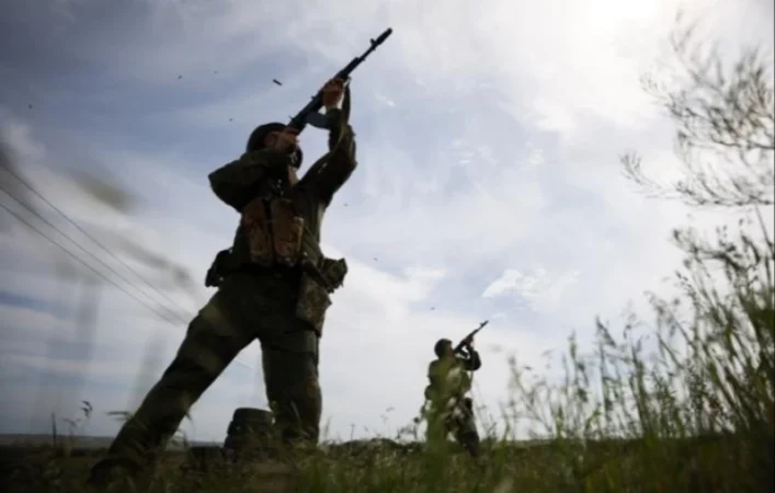 Ռուսական բանակը շրջապափակել է Ուկրաինայի զինված ուժերին․ նրանք կամավոր հանձնվում են