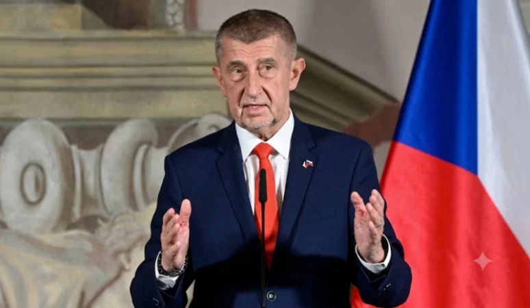 Բոլորը խոսում են պատերազմից, բայց չեն խոսում խաղաղությունից.  Չեխիայի վարչապետ