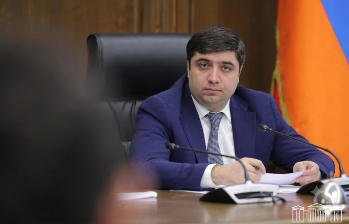 Վաղարշակ Հակոբյանը հրաժարվել է պատգամավորական մանդատից