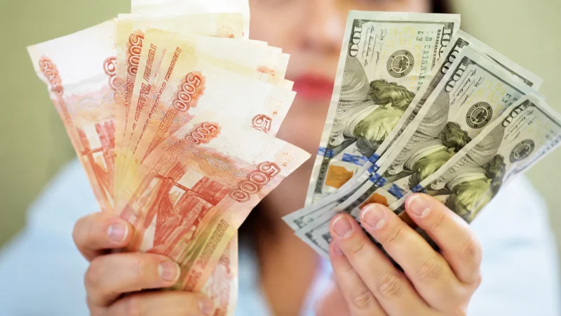 Ռուբլին կրկին էժանացել է․ տարադրամի փոխարժեքը՝ հուլիսի 15-ի դրությամբ