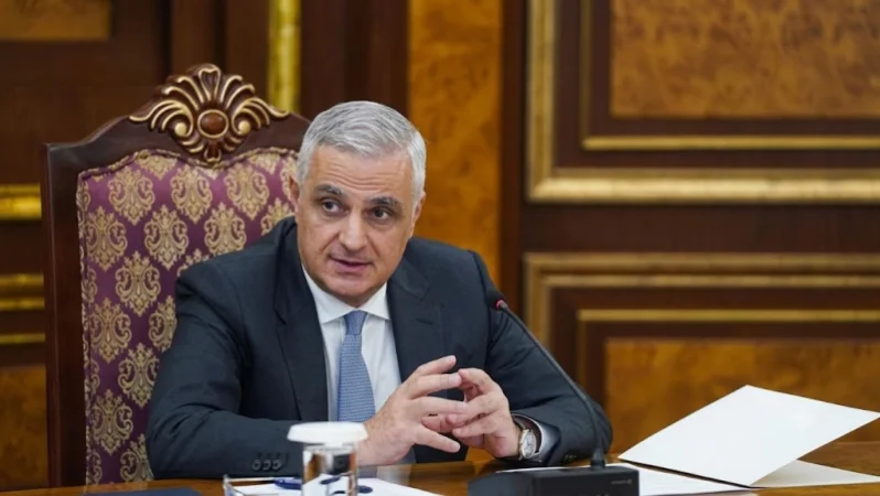 Փաշինյանի արձակուրդից հետո արձակուրդ կգնա նաև Մհեր Գրիգորյանը