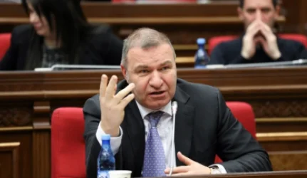 Միքայել Մելքումյանին և նրա մորը հրավիրել են դատախազություն