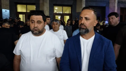 ՏԵՍԱՆՅՈՒԹ. «Ցուցմունքների մեծ մասը սուտ էր»․ Ծառուկյանի փաստաբանը՝ իրանցու հետ 10-ժամյա առերեսումից հետո