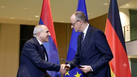 Փաշինյանը և Մերցը հեռախոսազրույց են ունեցել