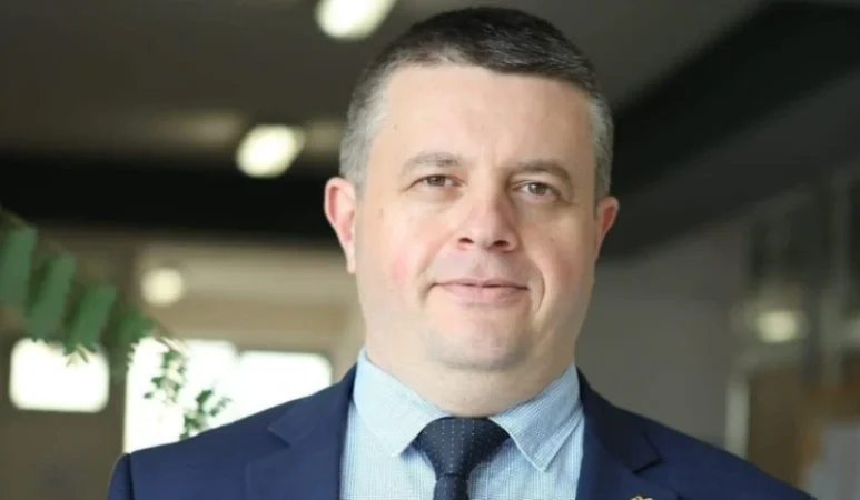 Երևանն ամենախոցելին է, Բաքուն ունի ամենաբարենպաստ բնական պայմաններն օդի ինքնամաքրման համար. Ազիզյան