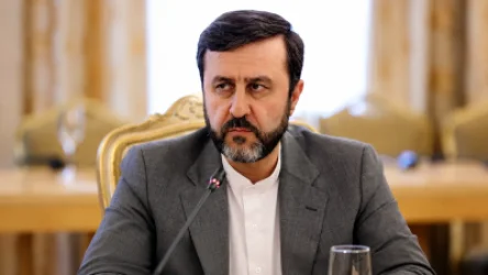 Վաշինգտոնին ոչ մի անգամ չենք դիմել հրադադարի խնդրանքով. Իրանի փոխարտգործնախարար