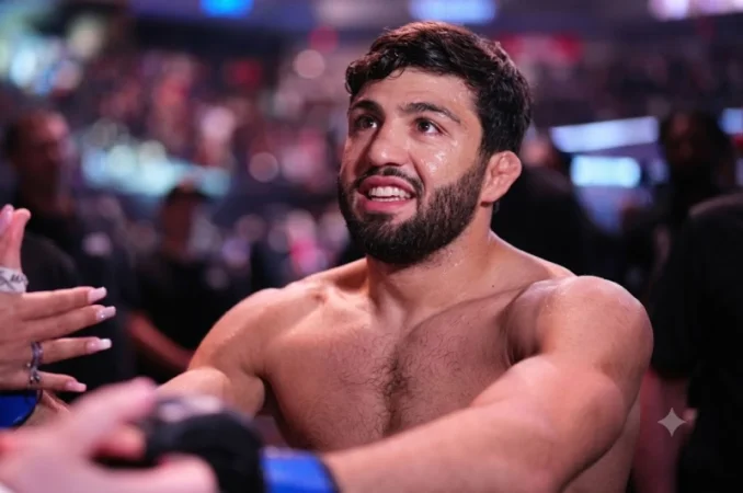 Ո՞ւմ դեմ կկռվի Արման Ծառուկյանը․ սպասվում է UFC-ի հայտարարությունը