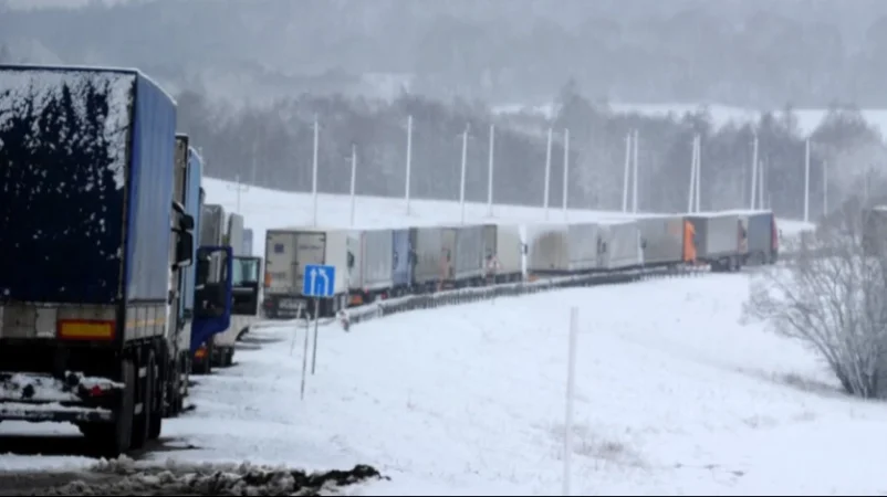 Փակ է ռուս-վրացական ճանապարհը․ խցանման մեջ է ավելի քան 2000 բեռնատար
