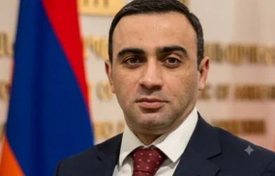 Տարոն Չախոյանը հեռանում է վարչապետի աշխատակազմից