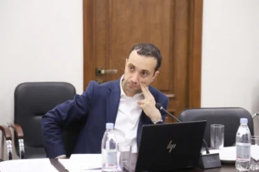 Ինձ մեկ է, թե ով է «Հայփոստի» տնօրենը, բացատրեք միլիարդների ծախսը. Իոաննիսյան