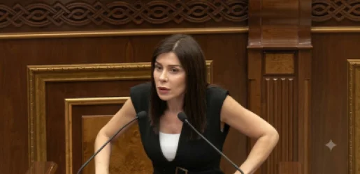 «Հայփոստի» տնօրենը 10 հազար դոլար է ստանում, փոստատարը՝ 80 հազար դրամ․ Խամոյան