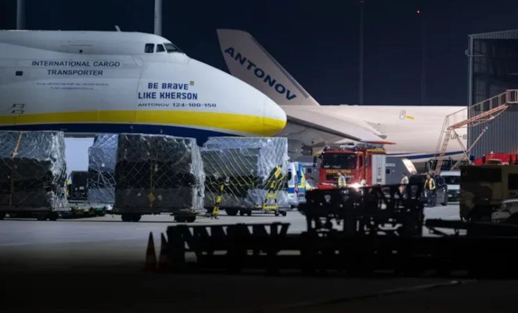 Drone with Unknown Explosive Device Found at Leipzig Airport; Investigation Underway