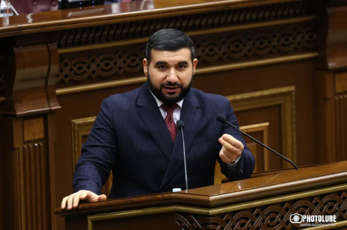 Ակնհայտ է՝ սպառնալիք էր․ Ալեքսանյանը՝ Ռուսաստանի կողմից Ադրբեջանին զենք վաճառելու մասին
