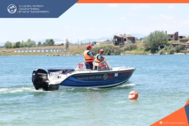 Bicycle-Boat and Jet Ski Capsize in Sevan: 4 Rescued