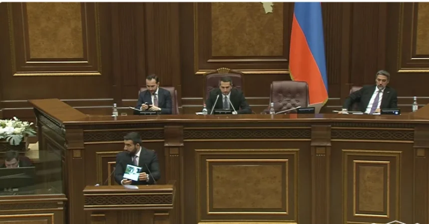 “You Put a Chain Around the Neck of a Wounded Freedom Fighter and Dragged Him” - Aleksanyan Shows Video