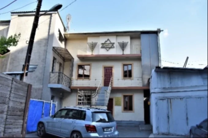 Ով է փորձել այրել Երևանի հրեական սինագոգի մուտքի դռները. թելեգրամյան ալիք