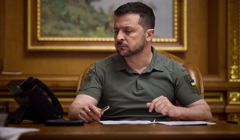 Zelensky Discusses Black Sea Region Situation with Egyptian President