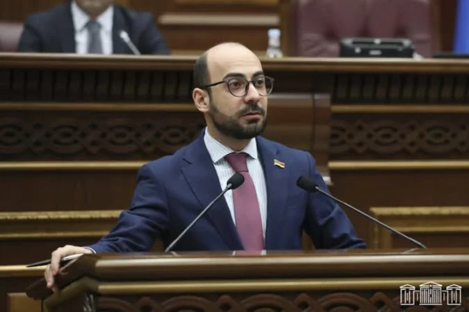 ՀԱՊԿ-ը մինչև հիմա չի ճանաչել Հայաստանի սահմանները. Արթուր Հովհաննիսյան