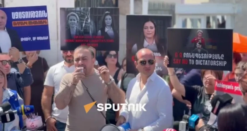 Freedom for political prisoners. Protest held in front of EU office in Yerevan
