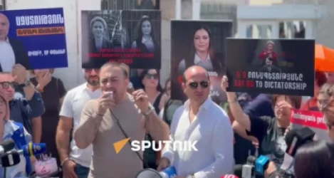 Freedom for political prisoners. Protest held in front of EU office in Yerevan
