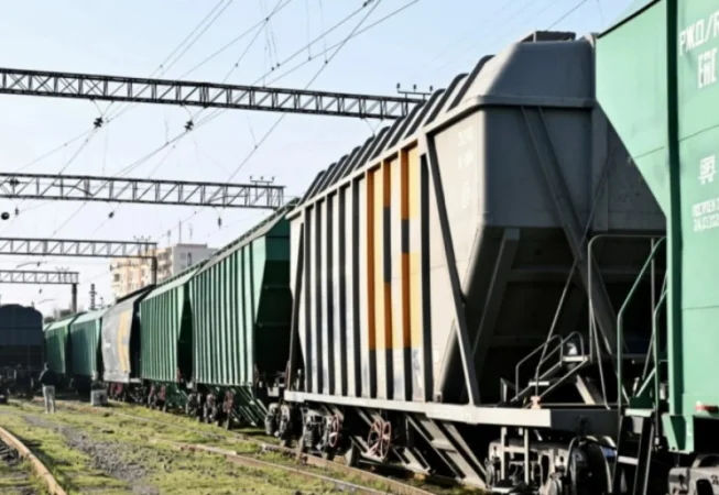 26 Grain-Filled Wagons to Be Sent to Armenia via Azerbaijan